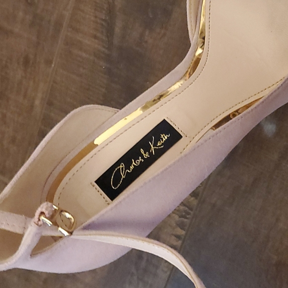 Heeled Sandals - Picture 3 of 5